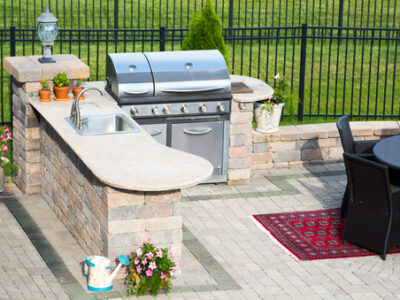 High,Angle,View,Of,A,Stylish,Outdoor,Kitchen,On,A